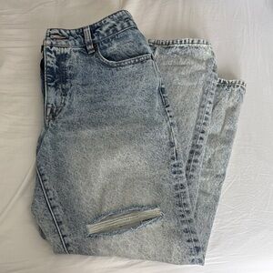 Buffalo Distressed Relaxed Boyfriend Jean